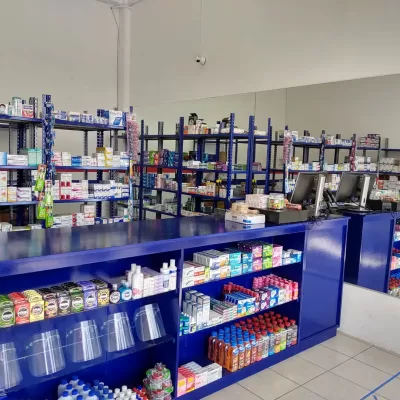 iNAUGURACIÓN FARMACIA